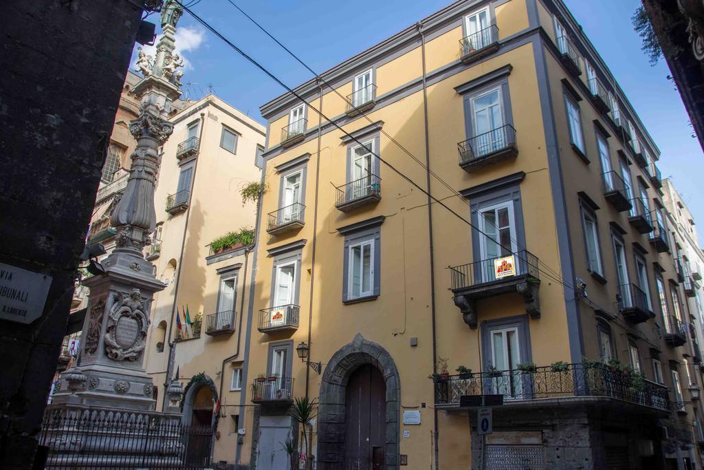 La Cattedrale Bed & Breakfast ナポリ エクステリア 写真