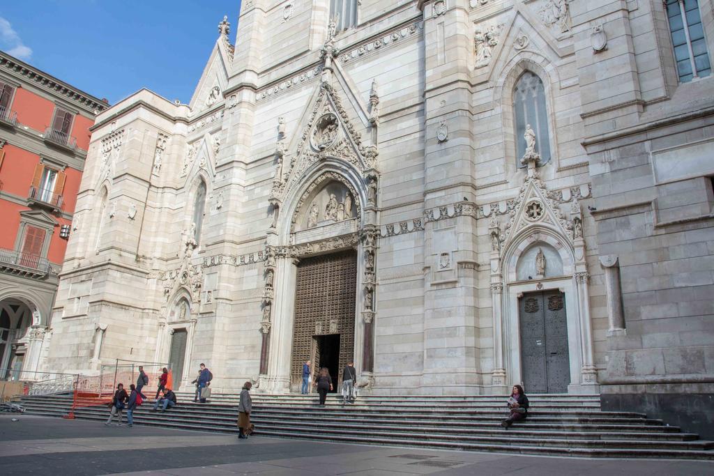 La Cattedrale Bed & Breakfast ナポリ エクステリア 写真