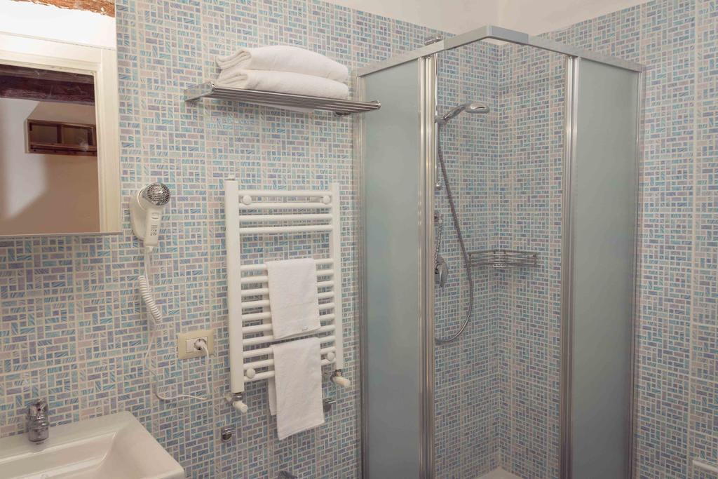La Cattedrale Bed & Breakfast ナポリ 部屋 写真